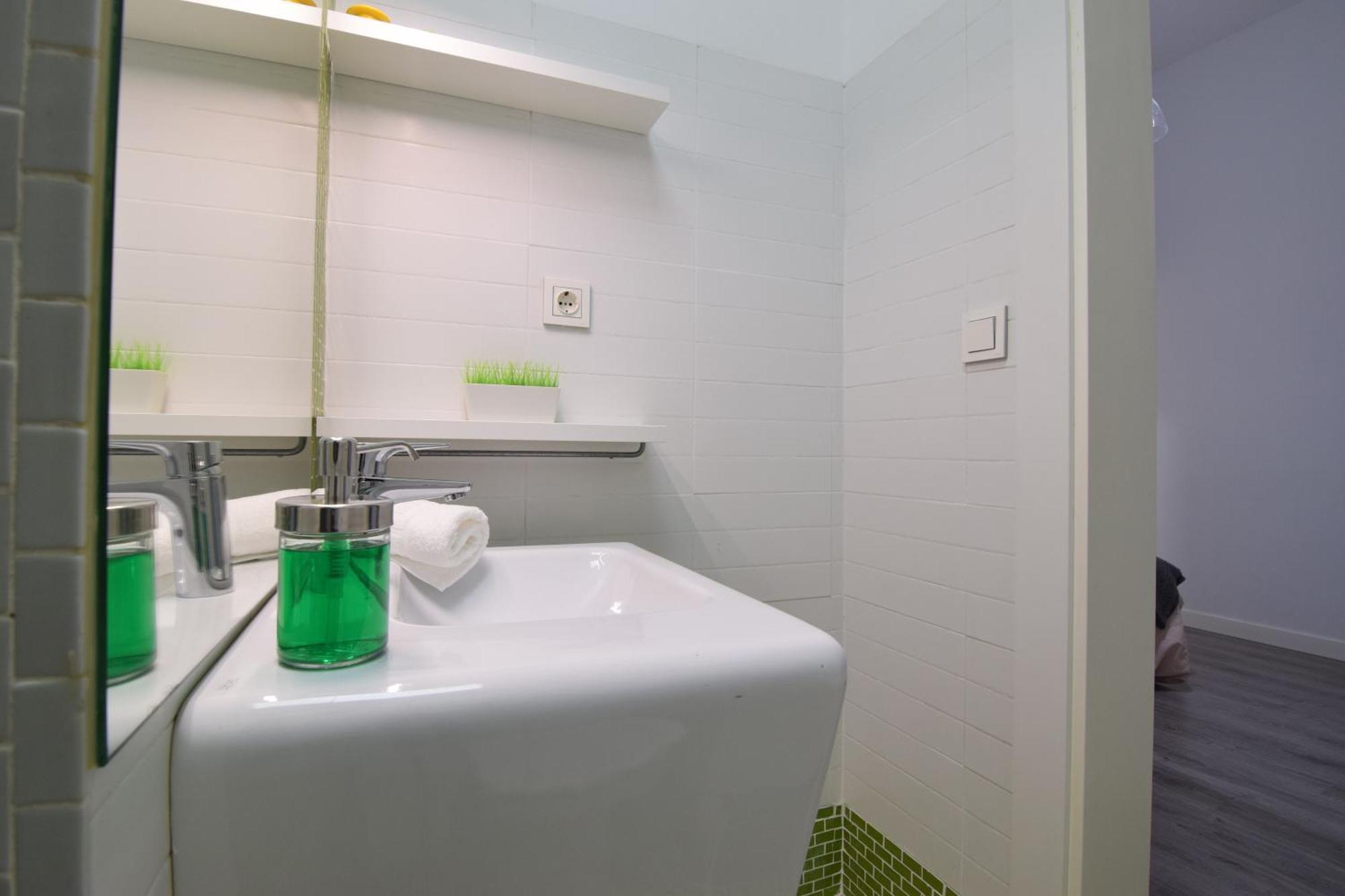 Apartamento Atarazanas Malaga Centro Historico Εξωτερικό φωτογραφία