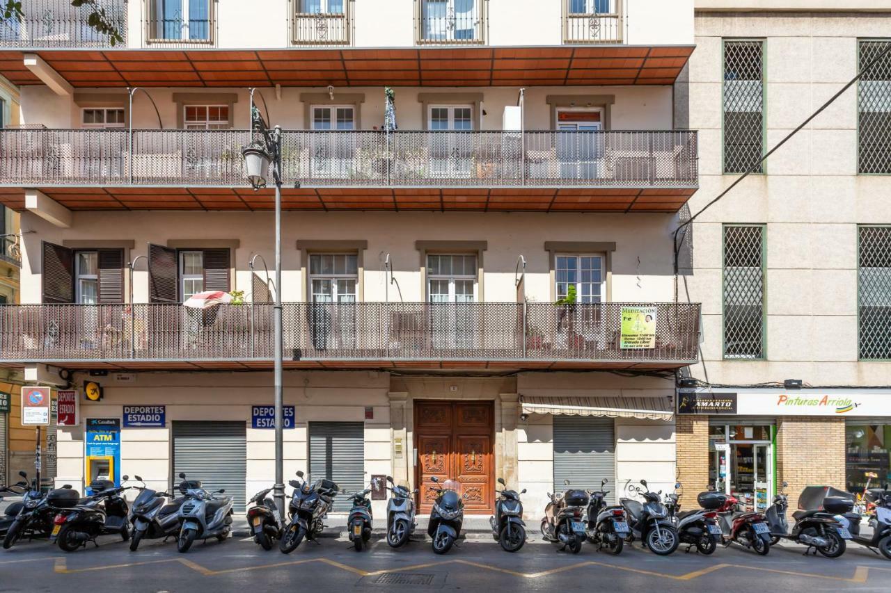 Apartamento Atarazanas Malaga Centro Historico Εξωτερικό φωτογραφία