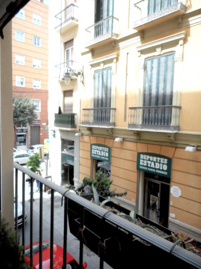 Apartamento Atarazanas Malaga Centro Historico Εξωτερικό φωτογραφία
